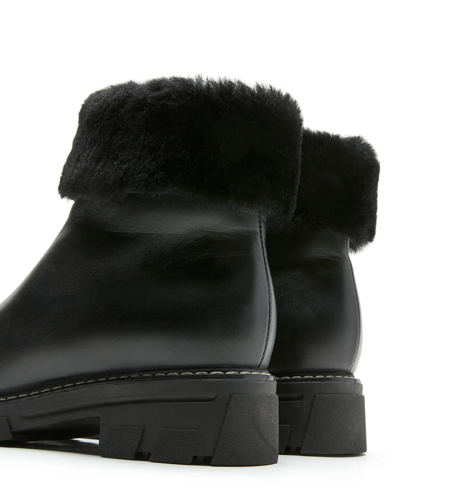 ABBA SHEARLING-LINED LEATHER BOOTIE