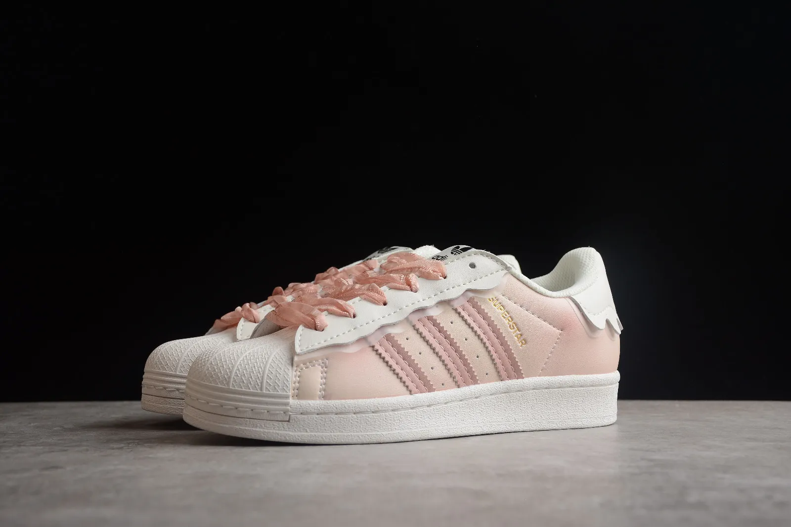 Adidas Originals Superstar Cloud White Pink Core Black GW4444