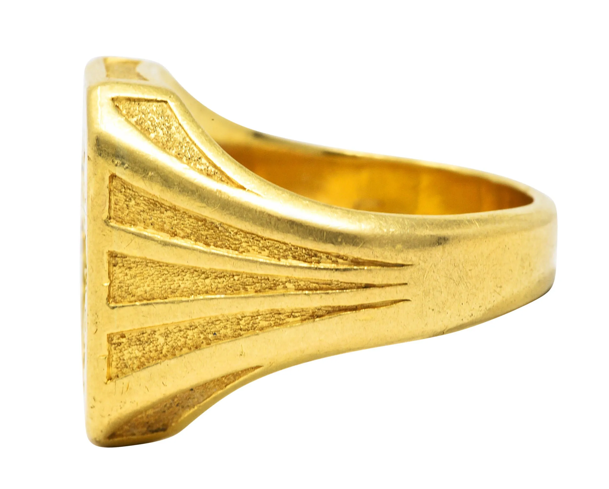 Art Deco 18 Karat Gold Chivalrous Heraldry Unisex Signet Ring