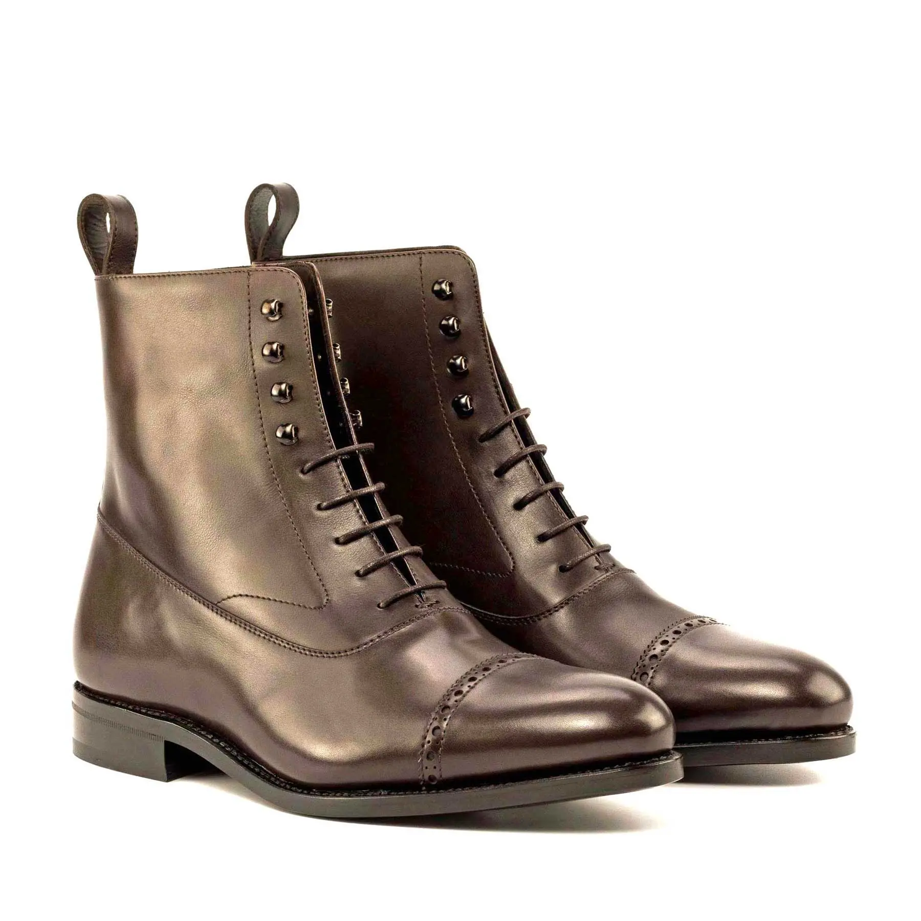 		Brown Balmoral Boots	