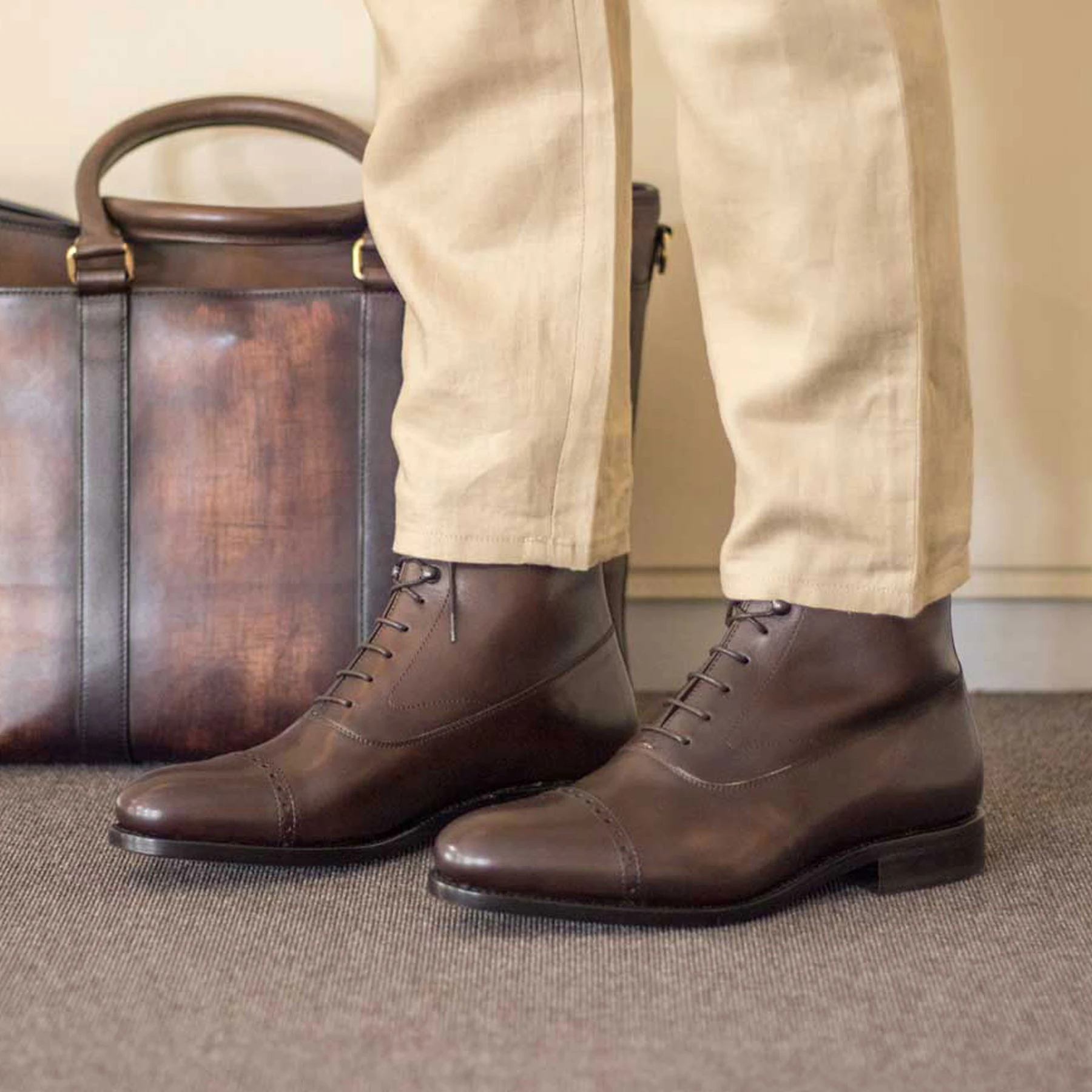 		Brown Balmoral Boots	