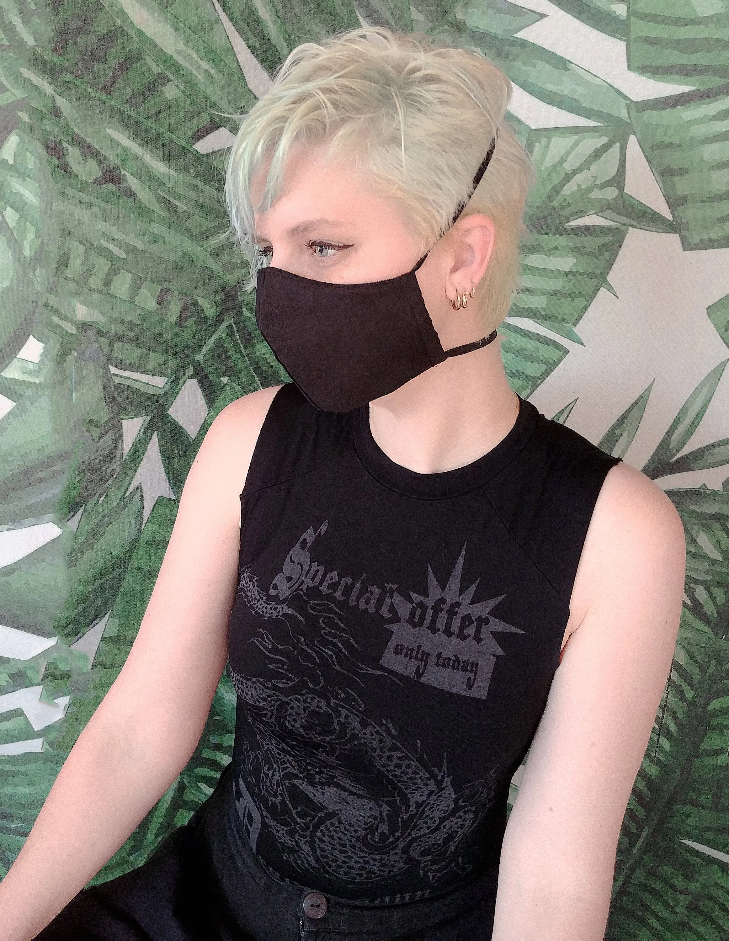 Classic black cotton reusable facemask