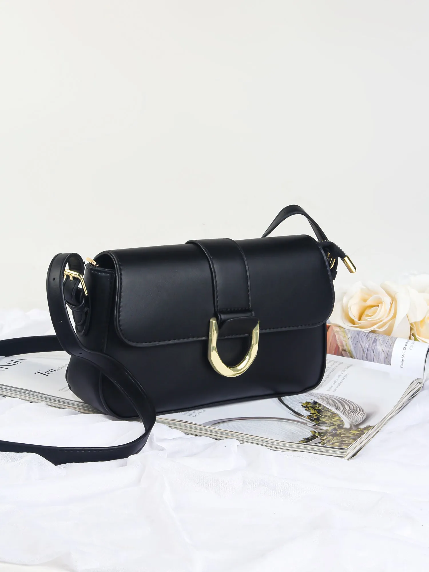 Classic Buckle Shoulder Bag