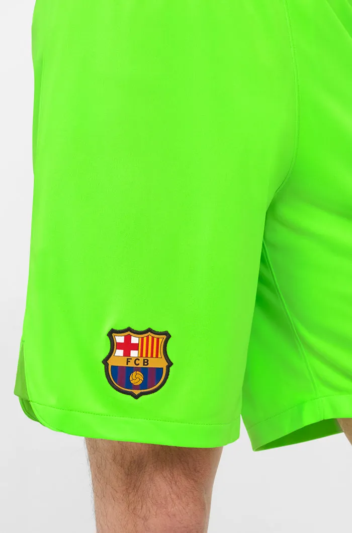 FC Barcelona Goalkeeper green shorts 22/23