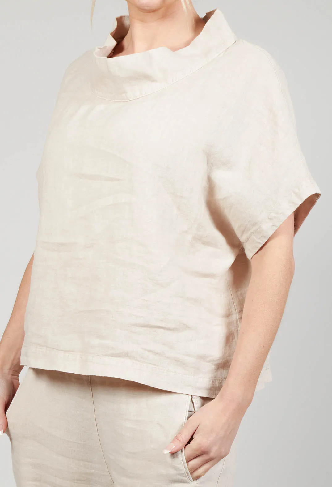 Linen Diva Top in Rattan