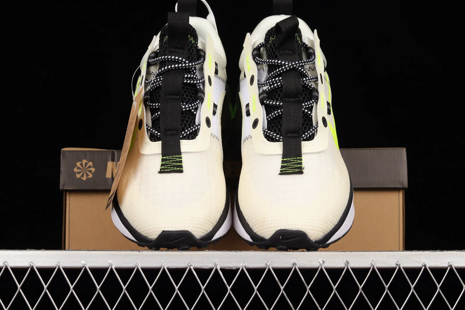 Nike Air Max 2021 Summit White Volt Black DH5134-100