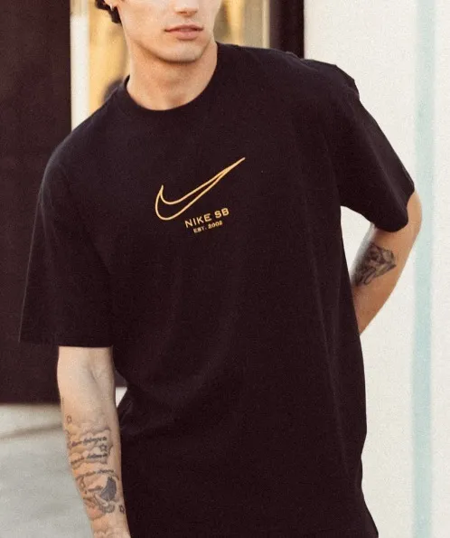 Nike  |Crew Neck Street Style Short Sleeves Logo Crew Neck T-Shirts