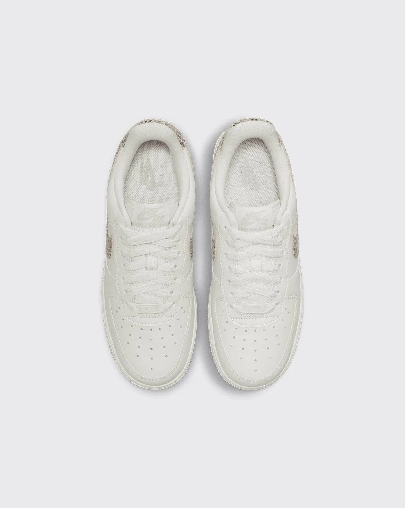 Nike Women’s Air Force 1 ’07 DD8959-002