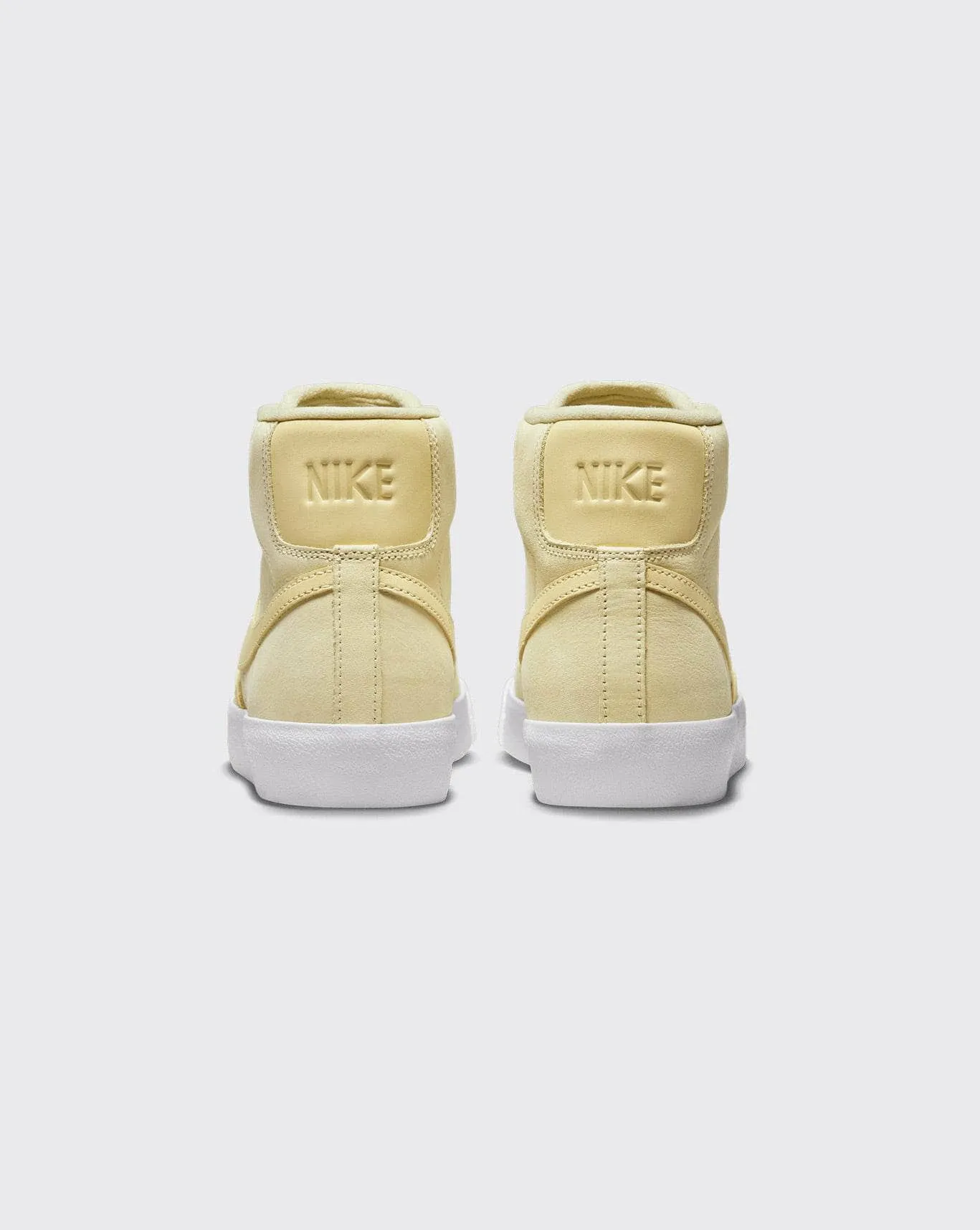 nike womens blazer mid premium