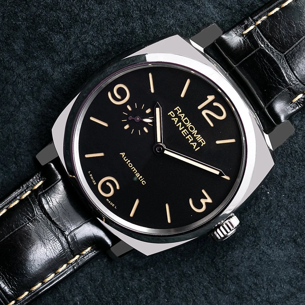 Panerai Radiomir 1940 3 Days Automatic PAM00572 45MM Black Dial With Crocodile Skin Bracelet