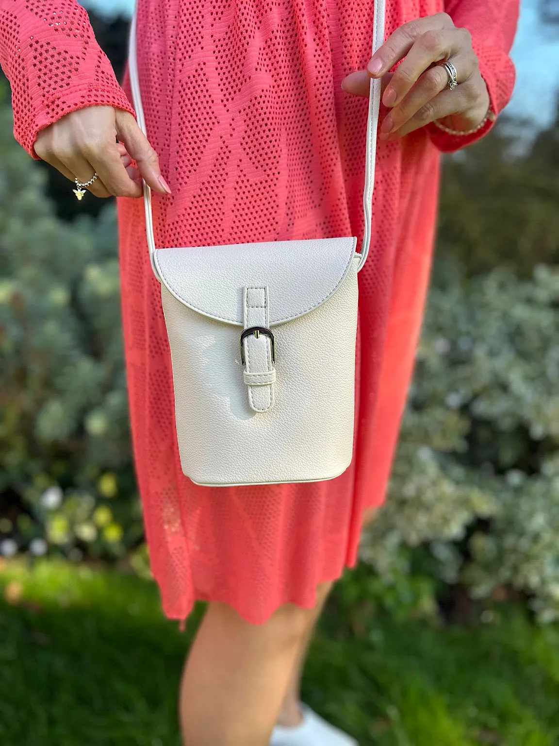 Vanilla Buckle Shoulder Bag